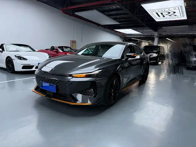 Chang'An Changan Uni-V Changan Uni-V 2024 1.5t Exclusive Model — фото