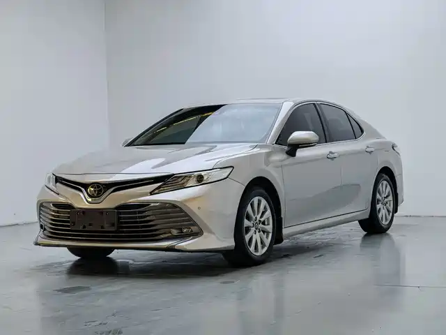 Toyota Camry Camry 2019 Facelift 2.0g Deluxe Edition