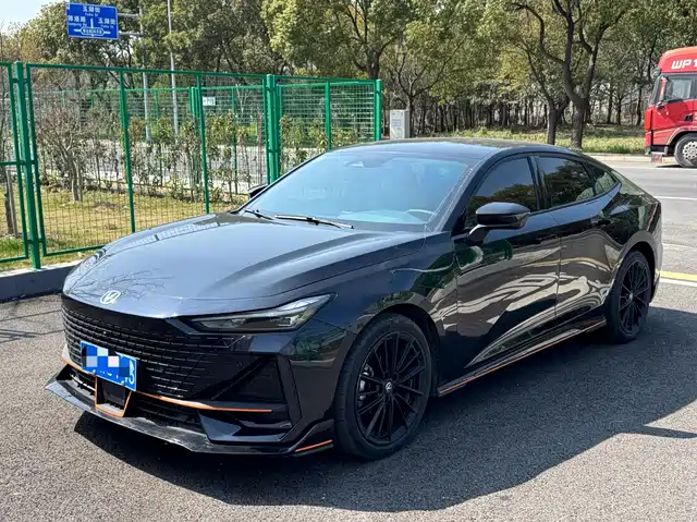 Chang'An Changan Uni-V Changan Uni-V 2022 1.5t Excellent Type