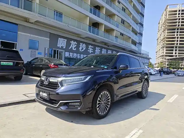 Honda Crown Road Guandao 2023 370turbo Four-Wheel Drive Exclusive Edition