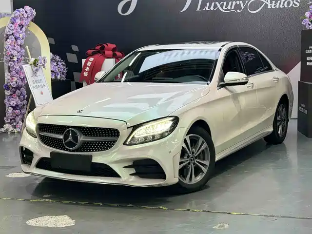 Mercedes-Benz Mercedes Benz C Class Mercedes-Benz C-Class 2019 C 180 L Fashionable Sports Edition — фото