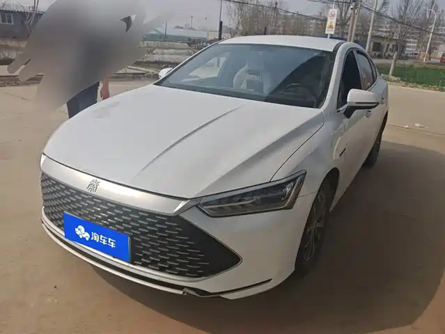 Byd Qin Plus Qin Plus 2023 Champion Edition Dm-I 55km Leading Model — фото