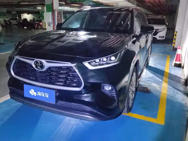 Toyota Highlander Highlander 2022 380t Four-Wheel Drive Premium Version 7 Seats — фото