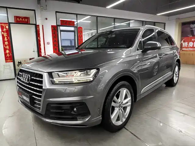Audi Audi Q7 Audi Q7 2016 40 Tfsi S Line Sports Model