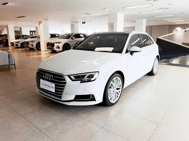Audi Audi A3 Audi A3 2018 30th Anniversary Model Sportback 35 Tfsi Fashion Model — фото