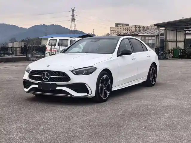 Mercedes-Benz Mercedes Benz C Class Mercedes-Benz C-Class 2024 Facelift C 260 L Sports Version — фото