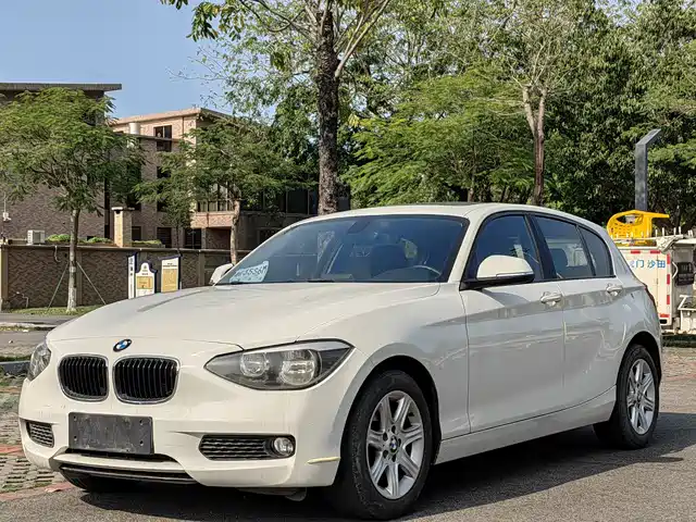 Bmw Bmw 1 Series (Imported) Bmw 1 Series Imported 2013 Facelift 116i Leading Model — фото
