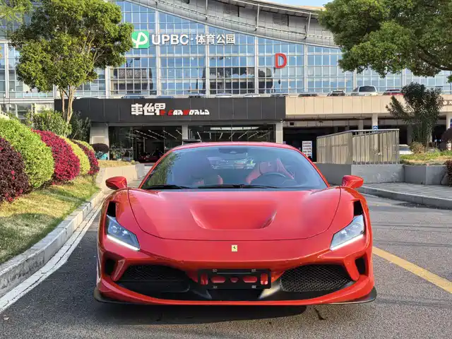 Ferrari Ferrari F8 Ferrari F8 2019 Tributo 3.9t V8
