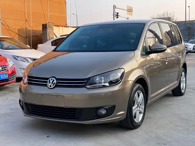 Volkswagen Touran Touran 2015 1.4t Manual Fashion Version 5 Seats