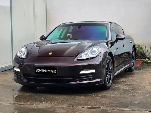 Porsche Panamera Panamera 2013 Panamera 4 Platinum Edition 3.6l
