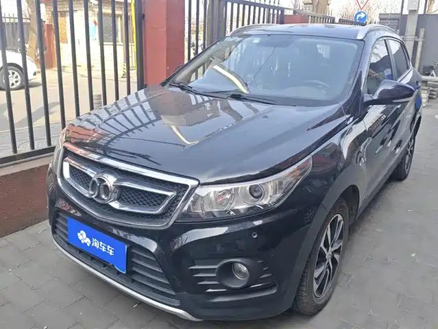 Baic Motor Shenbao X55 Saab X55 2016 1.5t Cvt Deluxe Edition