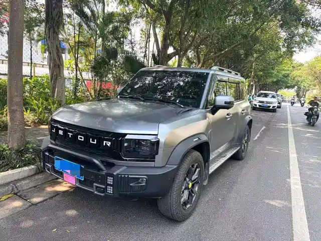 Jietu Jet Traveler Jietu Traveler 2023 2.0t Four-Wheel Drive Crossover Pro+