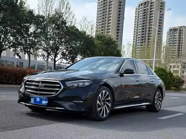 Mercedes-Benz Mercedes-Benz E-Class Mercedes-Benz E-Class 2024 E 300 L Luxury Model — фото