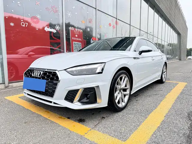 Audi Audi A5 (Imported) Audi A5 Imported 2024 Sportback 40 Tfsi Fashionable And Dynamic — фото