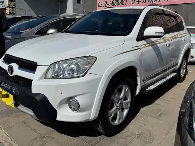 Toyota Rav4 Rongfang Rav4 Rongfang 2011 2.4l Automatic Four-Wheel Drive Luxury Version — фото