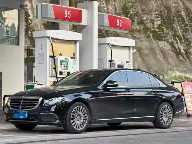 Mercedes-Benz Mercedes-Benz E-Class Mercedes-Benz E-Class 2019 E 300 L Fashion — фото