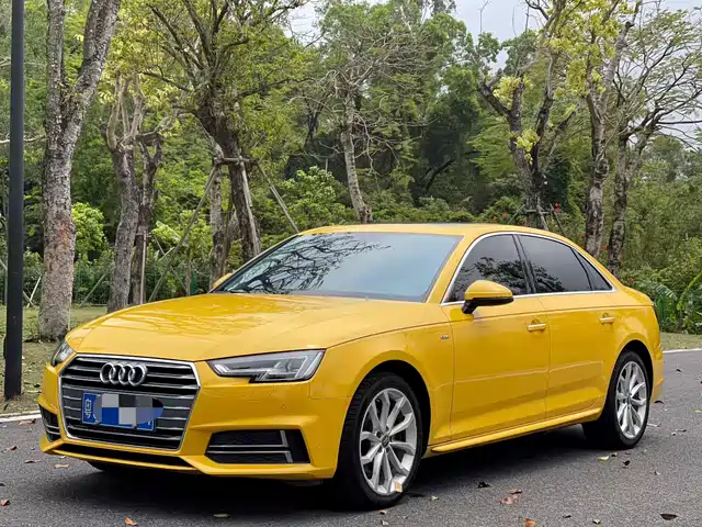 Audi Audi A4l Audi A4l 2018 30th Anniversary Model 40 Tfsi Fashion Model — фото