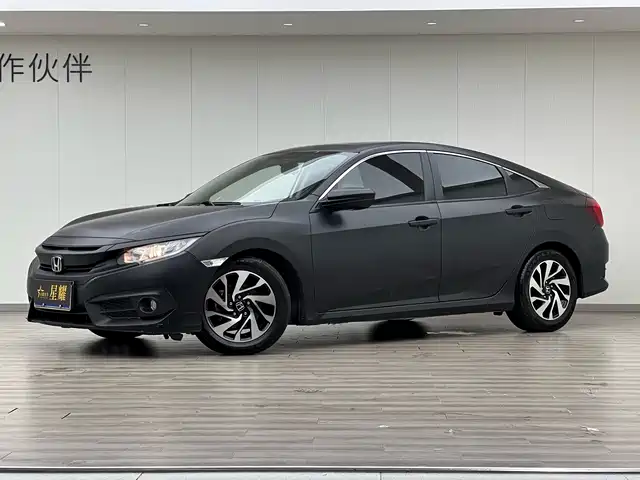 Honda Civic Civic 2016 220turbo Cvt Deluxe Edition — фото