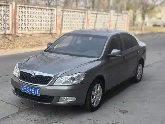 Skoda Octavia Octavia 2014 1.6l Automatic Yijie Version — фото