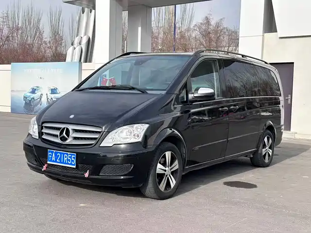 Mercedes-Benz Viano Viano 2012 2.5l Premium Edition — фото