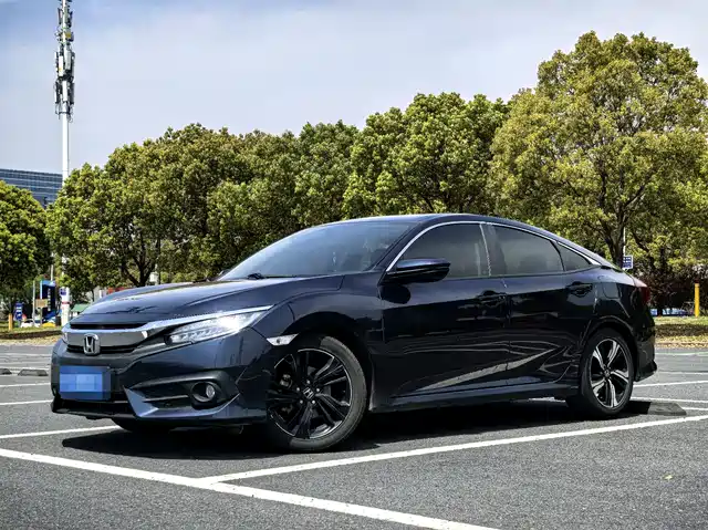 Honda Civic Civic 2016 220turbo Cvt Premium Edition — фото