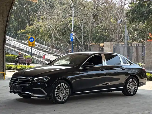 Mercedes-Benz Mercedes-Benz E-Class Mercedes-Benz E-Class 2022 E 300 L Luxury Model — фото