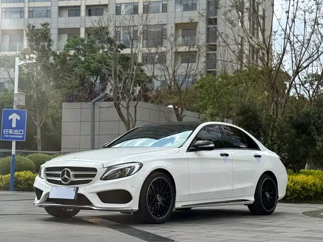 Mercedes-Benz Mercedes Benz C Class Mercedes-Benz C-Class 2017 Facelift C 200 Sports Version — фото
