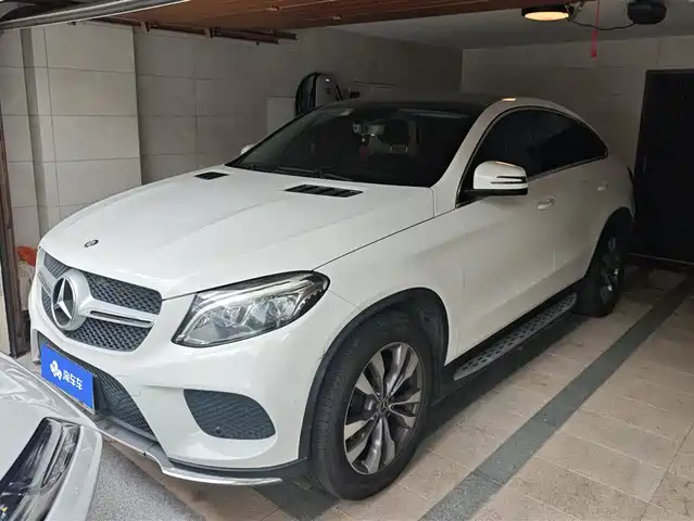 Mercedes-Benz Mercedes-Benz Gle Coupe Mercedes-Benz Gle Coupe 2017 Gle 400 4matic Coupe Suv — фото