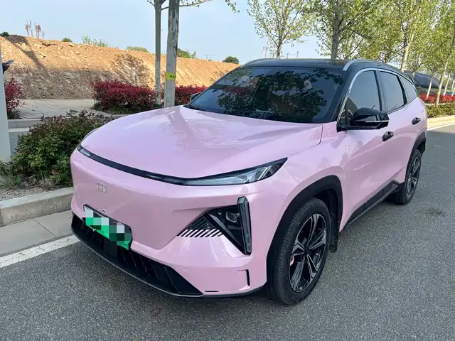 Geely Galaxy Galaxy L7 Galaxy L7 2024 1.5t 115km Max Dragon Edition — фото