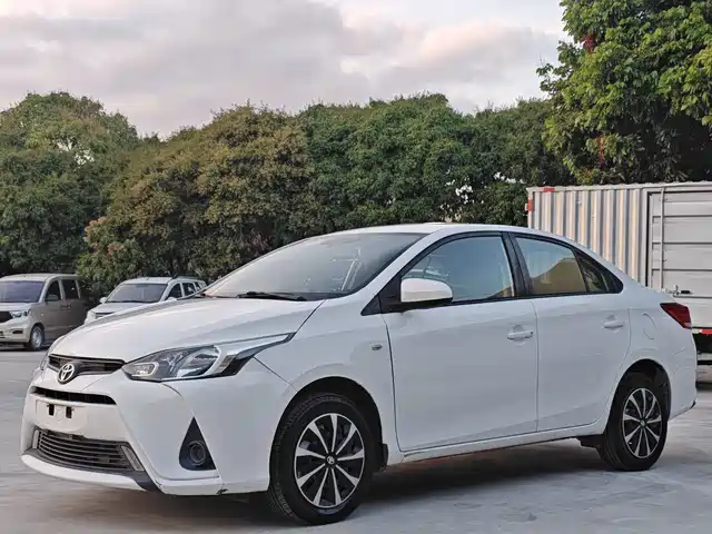 Toyota Yaris L Enjoy Yaris L 2017 1.5e Cvt Charming Edition — фото