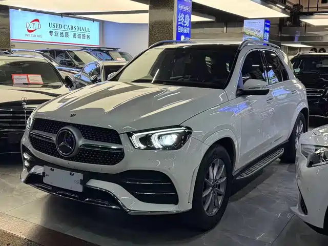 Mercedes-Benz Mercedes-Benz Gle Mercedes-Benz Gle 2020 Facelift Gle 350 4matic Fashion Model — фото