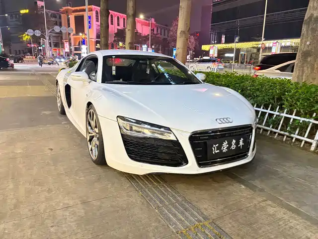 Audi Audi R8 Audi R8 2014 5.2 Fsi Quattro