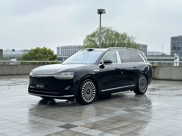 Aito Asks The World Wenjie M9 Wenjie M9 2025 Extended Range Ultra Version 52kwh 6-Seater Version