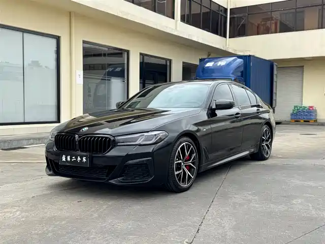 Bmw Bmw 5 Series (Imported) Bmw 5 Series (Imported) 2021 540i Fashion Edition M Sports Package — фото