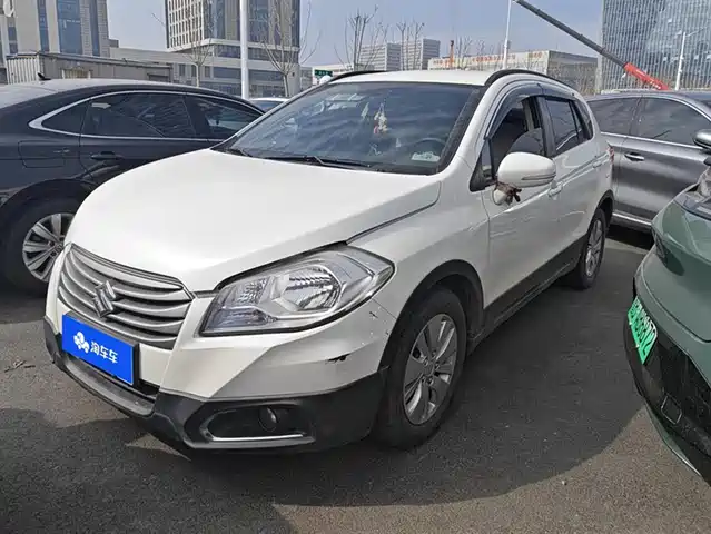 Suzuki Feng Yu Fengyu 2015 1.6l Cvt Two-Wheel Drive Aggressive Model