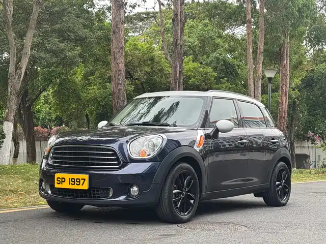 Mini Mini Countryman Mini Countryman 2011 1.6l Cooper Fun — фото