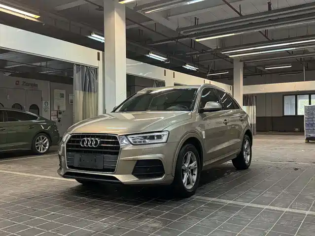 Audi Audi Q3 Audi Q3 2018 30th Anniversary Model 35 Tfsi Fashion Model