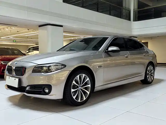 Bmw Bmw 5 Series Bmw 5 Series 2017 525li Leading Model — фото