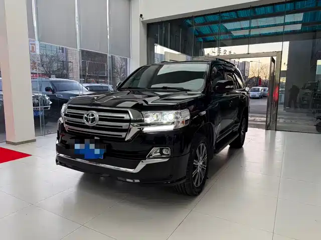 Toyota Land Cruiser (Imported) Land Cruiser (Imported) 2015 4.0l V6 Middle East Limited Edition