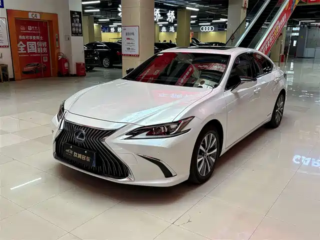 Lexus Lexus Es Lexus Es 2018 300h Excellence Edition National Vi — фото