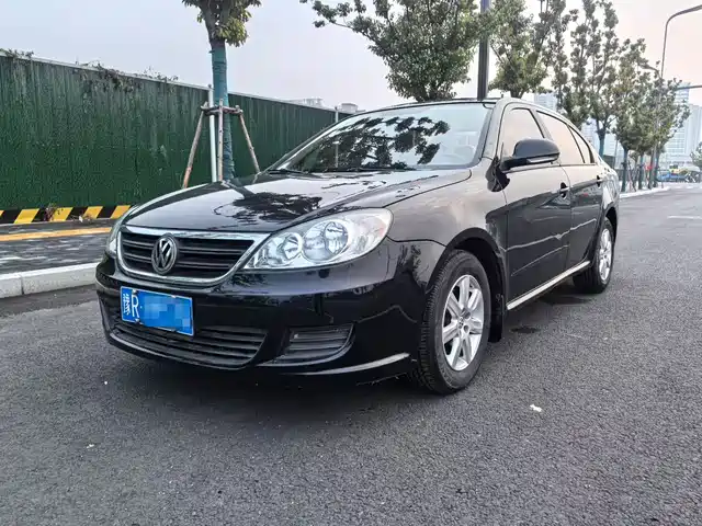 Volkswagen Lavida Lavida 2013 Classic 1.6l Manual Fashion Edition — фото