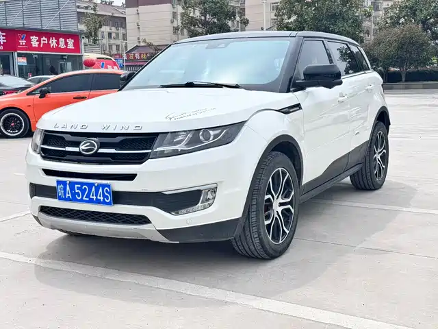 Lu Feng Landwind X7 Landwind X7 2015 2.0t Panoramic Premium Edition