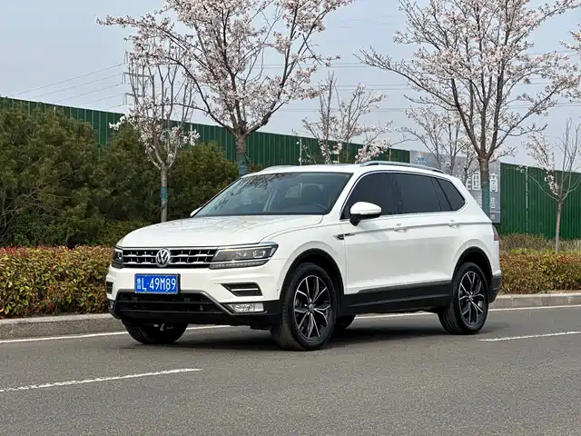 Volkswagen Tiguan L Tiguan L 2017 380tsi Automatic Four-Wheel Drive Flagship Version — фото