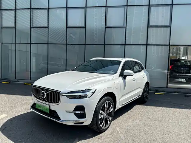 Volvo Volvo Xc60 Plug-In Hybrid Volvo XC60 plug-in hybrid 2022 T8 plug-in hybrid long-range four-wheel drive Zhiyuan luxury version — фото