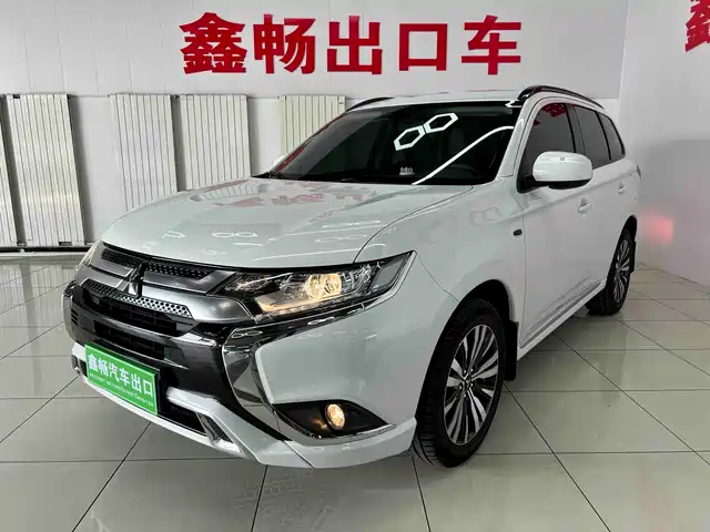 Mitsubishi Outlander Outlander 2021 2.0l 2wd Smooth Edition 5 Seats — фото