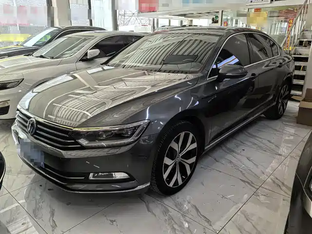 Volkswagen Magotan Magotan 2017 380tsi Dsg Premium Model