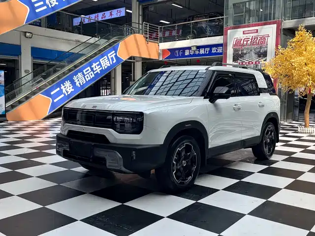 Beijing Cross Country Beijing off-road BJ30 Beijing Off-Road Bj30 2024 1.5t Magic Core Electric Drive Advanced Edition