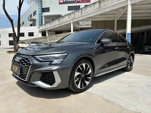 Audi Audi A3 Audi A3 2024 A3l Limousine 35 Tfsi Fashionable And Sporty — фото