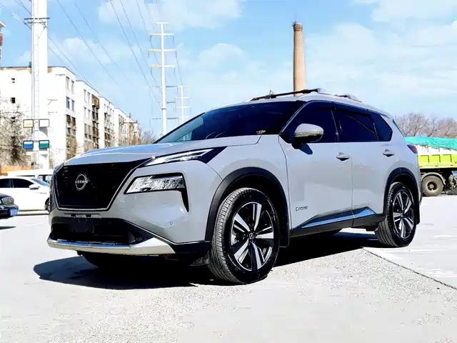 Nissan Qijun X-Trail 2023 E-Power Super-Hybrid Dual-Motor Four-Wheel Drive Extreme Version — фото