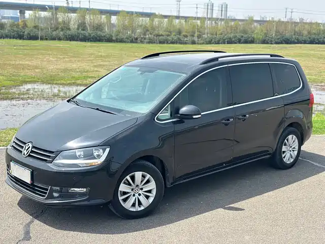 Volkswagen Sharon Sharan 2013 1.8tsi Standard Model — фото
